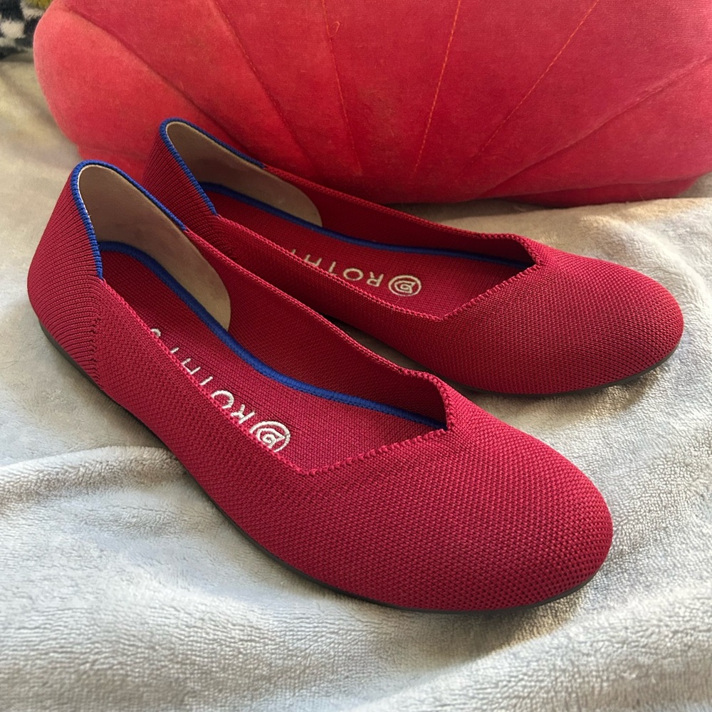 like-new Rothys